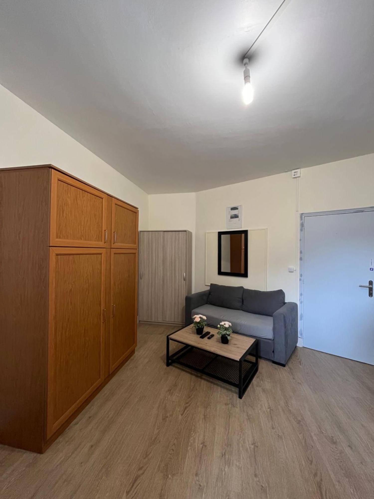 Charmant Studio Spacieux Париж Экстерьер фото